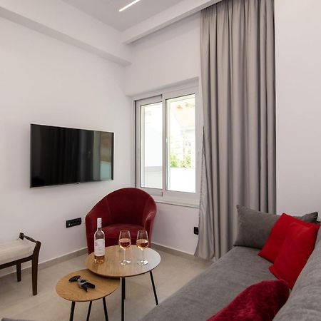 Cherry Central Luxury Suites Hanya Dış mekan fotoğraf