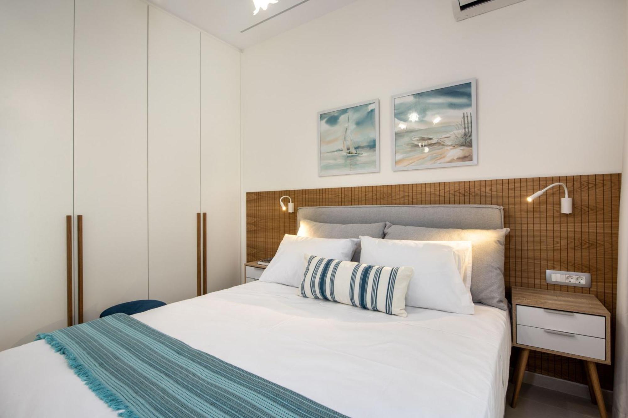 Cherry Central Luxury Suites Hanya Dış mekan fotoğraf