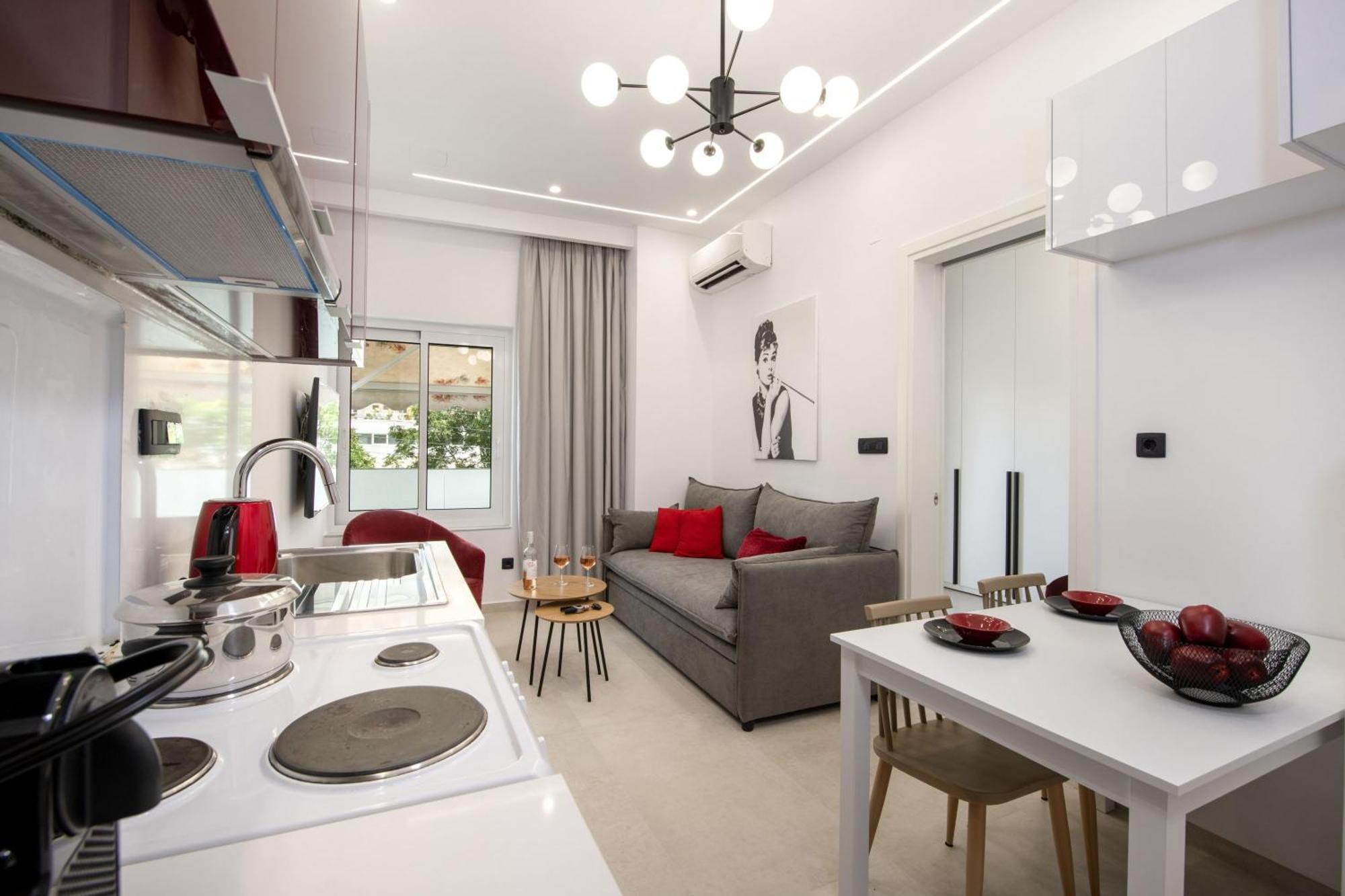 Cherry Central Luxury Suites Hanya Dış mekan fotoğraf