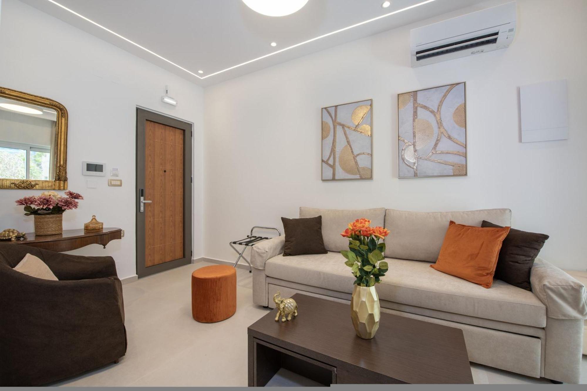 Cherry Central Luxury Suites Hanya Dış mekan fotoğraf