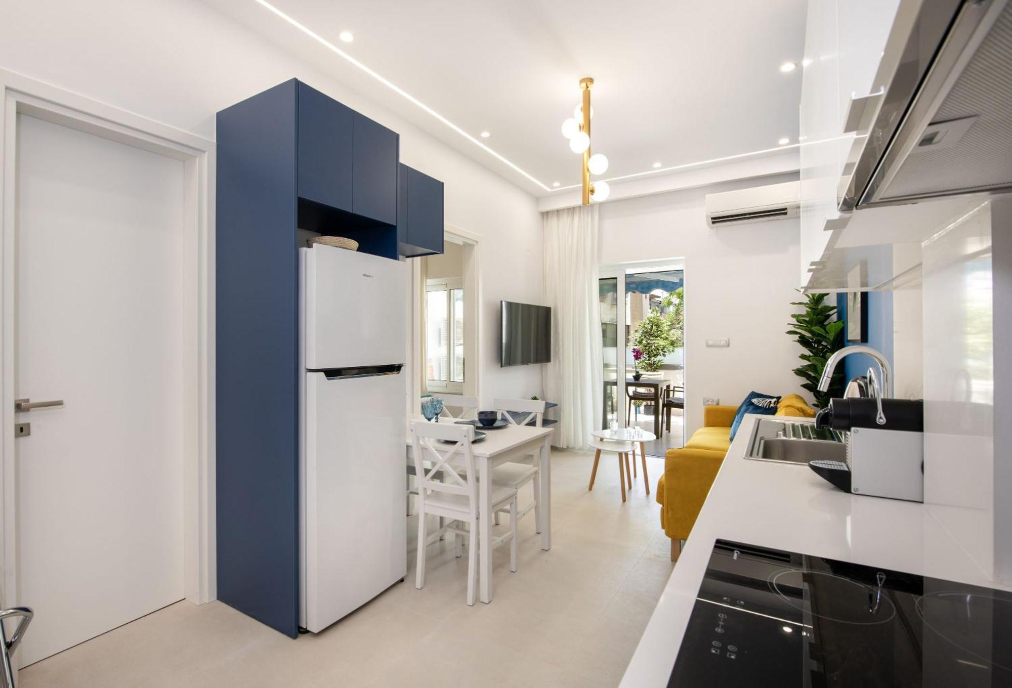 Cherry Central Luxury Suites Hanya Dış mekan fotoğraf